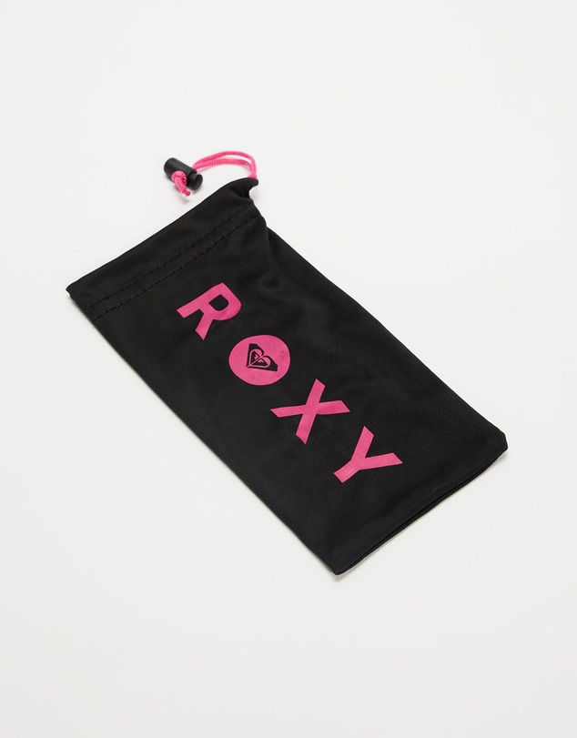 Roxy - RS2005P Shady Beach