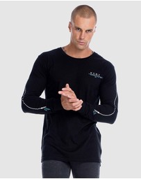 DVNT - Amplified Long Sleeve