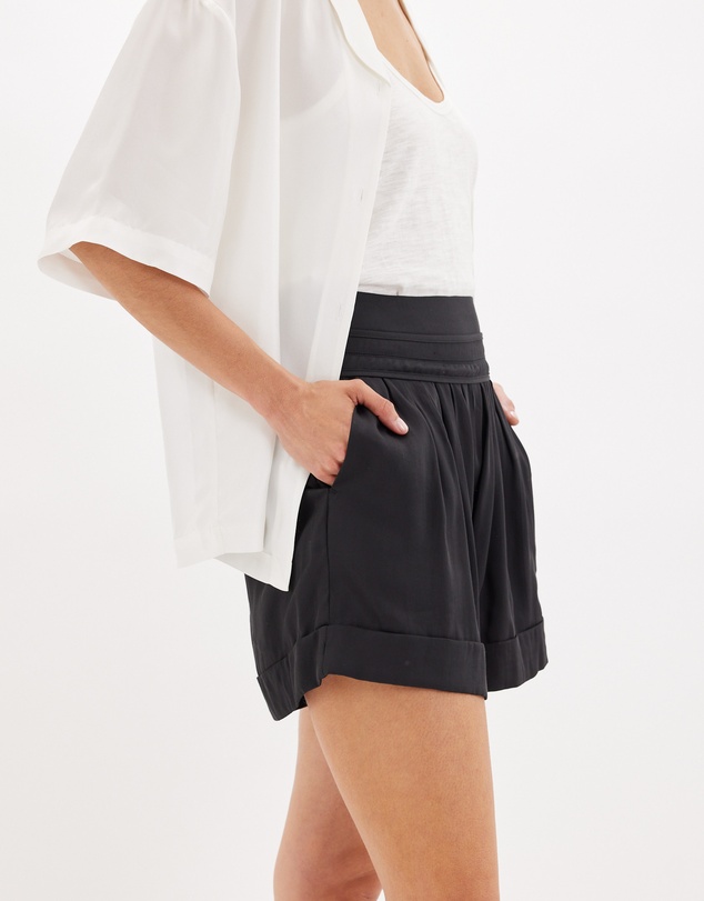 Amelius - Desiree Pleated Short