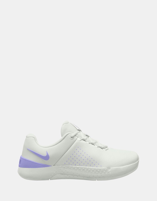Nike - MC Trainer 4 - Women's