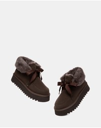 EVERAU - Australian Shepherd Ugg Cozira Cow Suede Upper UGG Boots