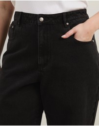 Atmos&Here Curvy - Mabel High Waist Boyfriend Jeans