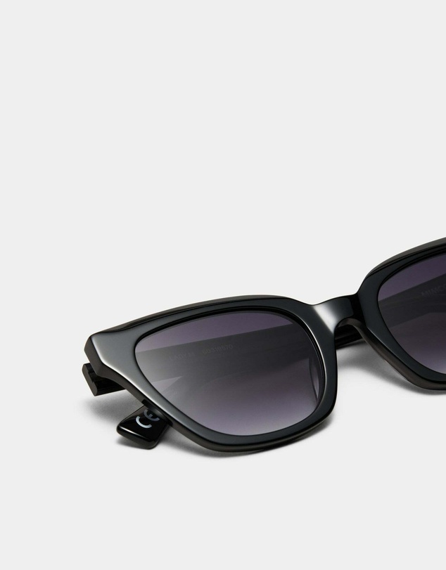 MIMCO - Lady M Sunglasses