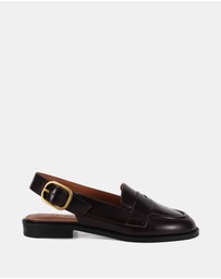 Miss Sofie - Leo Flats