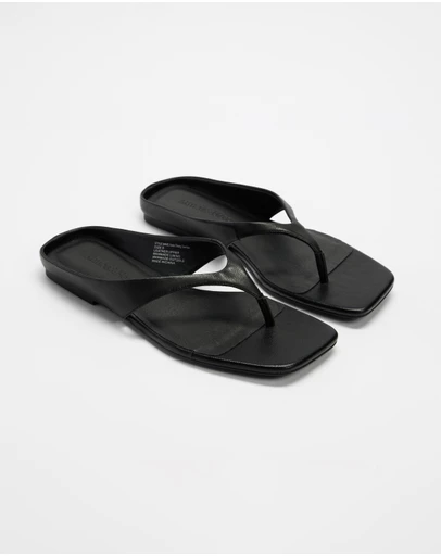 Atmos&Here - Sara Leather Thong Sandals