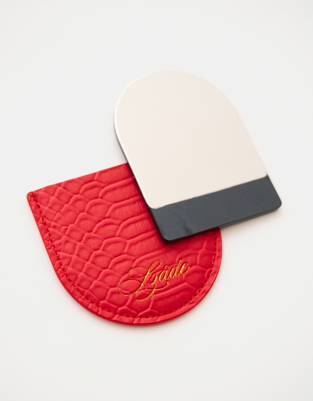 SZADE - The Compact
