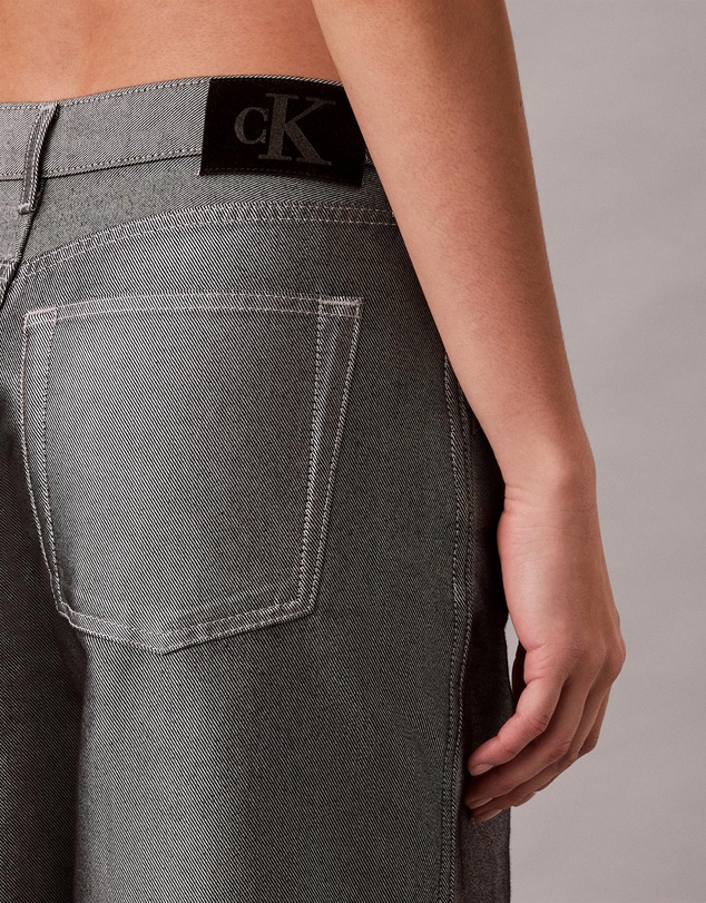 Calvin Klein Jeans - Relaxed Barrel Jeans