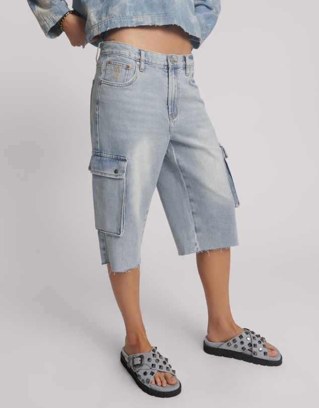 ONE TEASPOON - Skater Girl Low Waist Super Long Leg Denim Jorts - Soft Blue