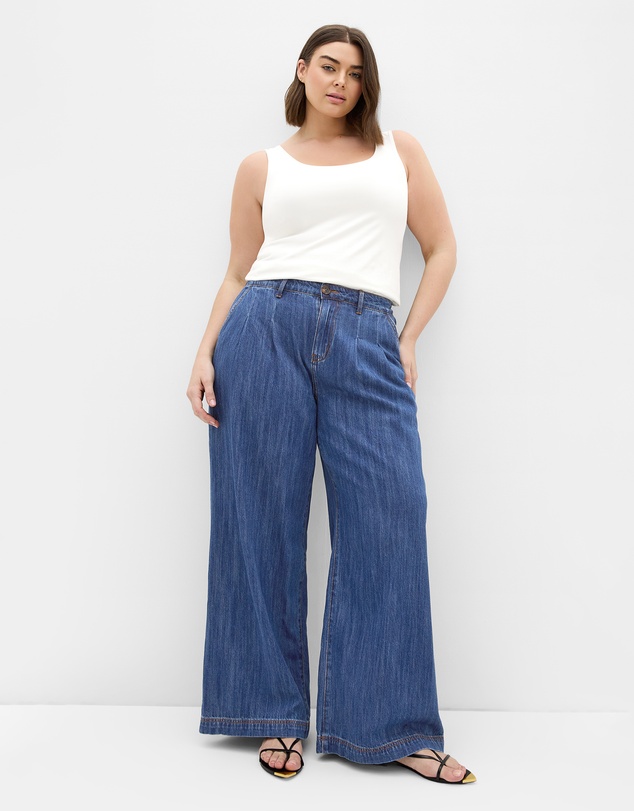 City Chic - Plus size Freya Oversized Wide Leg Jean - mid wash