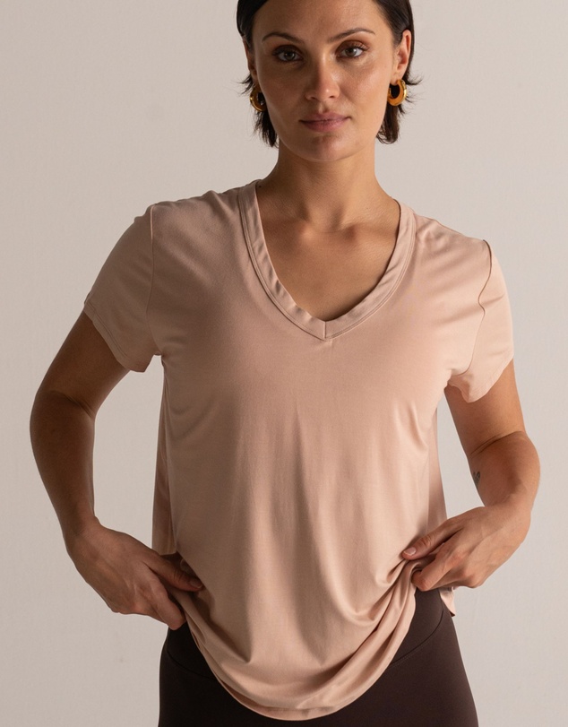 HyperLuxe The Label - V Neck Shirt