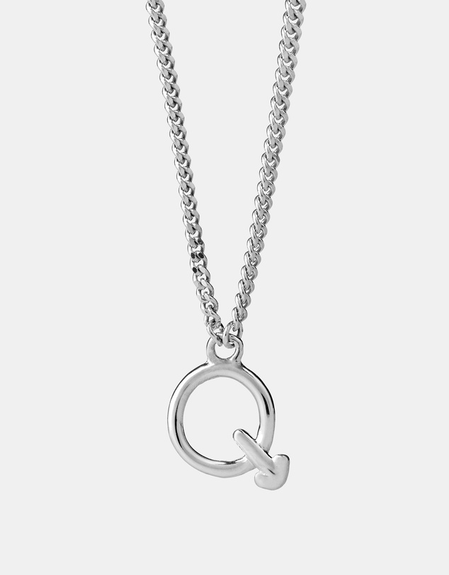 Karen Walker - Q Initial Love Letter Necklace