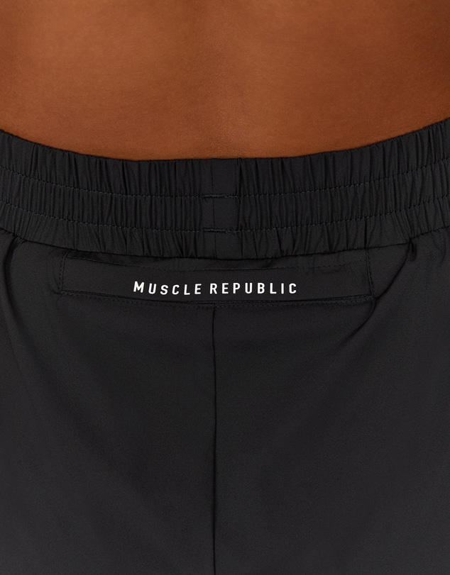 Muscle Republic - Distance Run Short