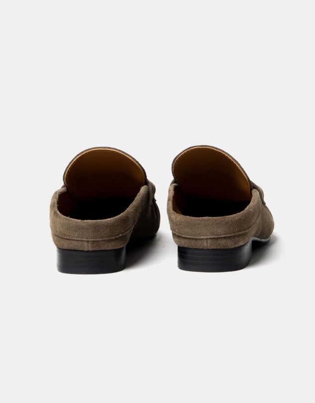 La Tribe - Naomi Mules