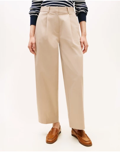 Tommy Hilfiger - Barrel Leg Mid Rise Chinos