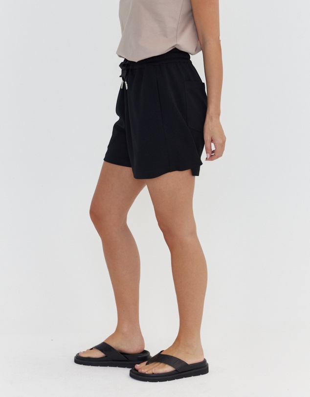 ALEXANDRA - Masti Shorts Black