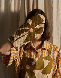Mosey Me - Olive Poppy Oven Mitt