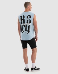 Kiss Chacey - Traditional Dual Curved Muscle Tee
