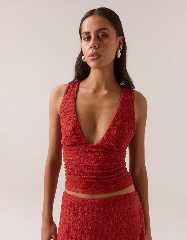 SOVERE - Aaila Lace Top