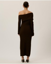 Tussah - Chloe Off Shoulder Knitted Midi Dress