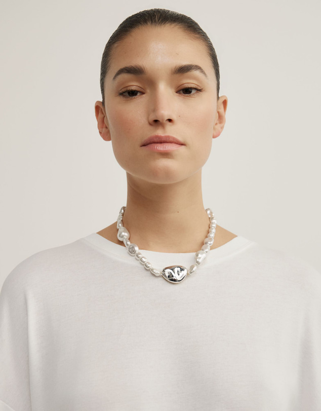 Witchery - Olive Pearl Necklace