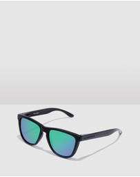 Hawkers Co - HAWKERS Polarized Carbon Black Green One Raw Sunglasses for Men and Women UV400