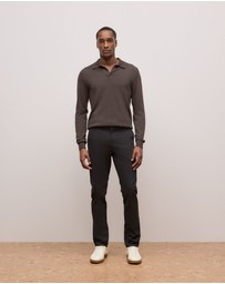 Trenery - Slim Fit Chino in Black
