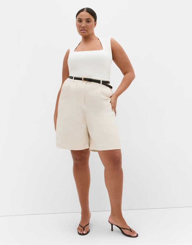 City Chic - Plus size Telia Longline Short - neutral