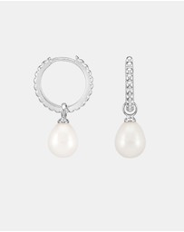 Dower & Hall - Women's Timeless Oval Pearl Charm Hoops In Sterling Silver