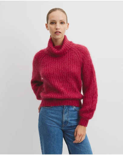 Country Road - Lofty Merino Wool Funnel Neck Knit