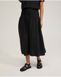 Oxford - Astra Pin-Tuck Skirt