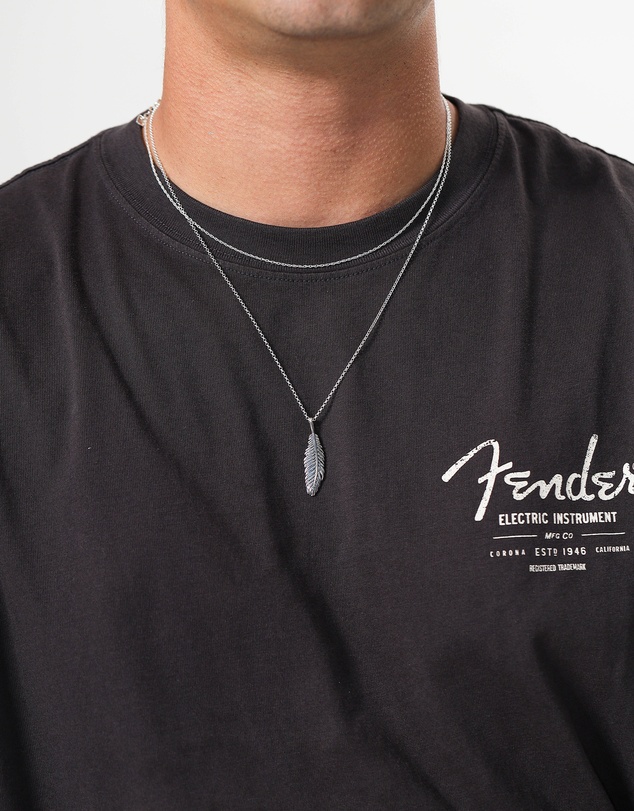 Kuzzoi - ICONIC EXCLUSIVE - Feather Pendant Necklace in Oxidised 925 Sterling Silver