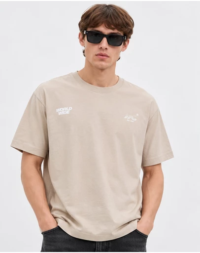 Jack & Jones - JCotrace Graphic Back SS Tee CN