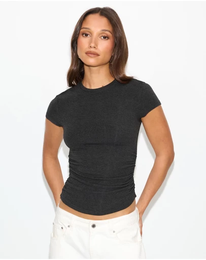 Dazie - Kayla Ruched Short Sleeve Top