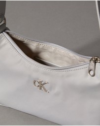 Calvin Klein - Sleek Shoulder Bag