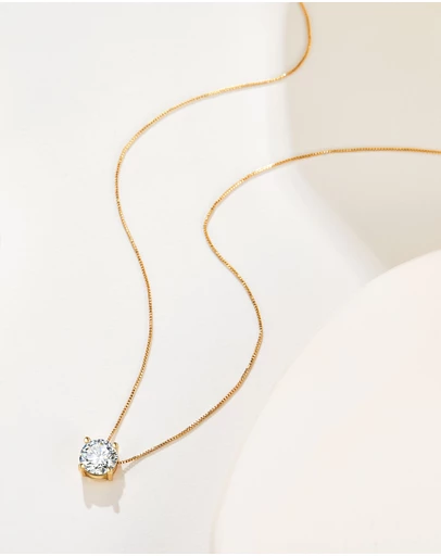 Mestige - Floating Ethereal Necklace