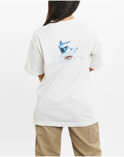 Vintage by The Real Deal - Pre Loved - Vintage Oakley Tee