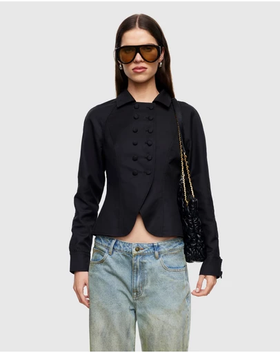 Lioness - Form Jacket