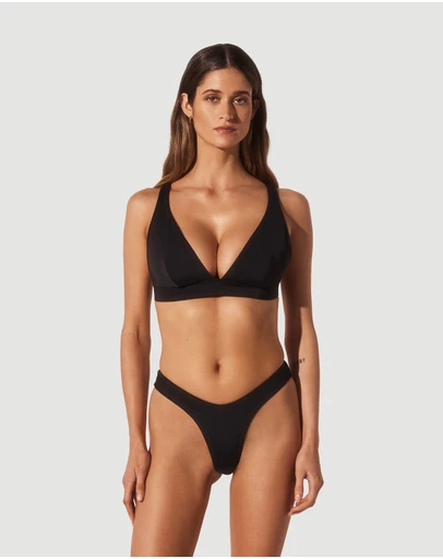 Form and Fold - The Wirefree D-G Top