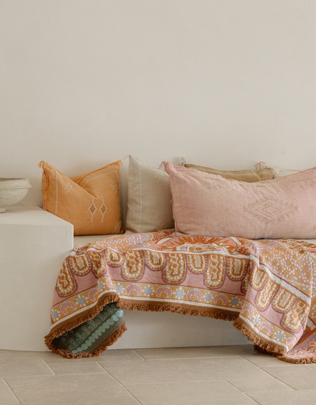 Good Throw Co - Pink Alkira Art Throw Rug