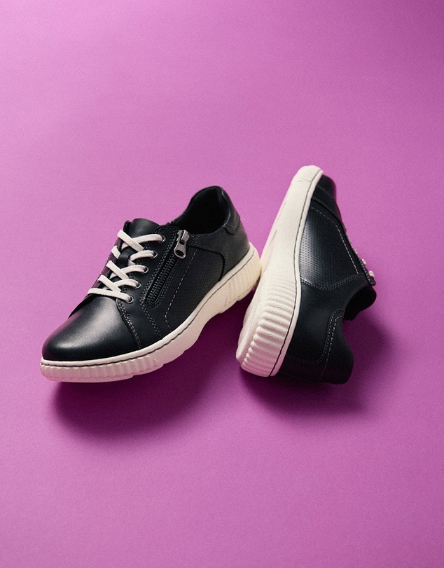 Clarks - Caroline Janna Black