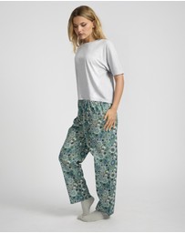Mitch Dowd - Floral Pyjama Set