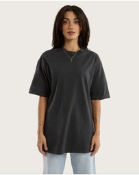 Kiss Chacey - Brooks Box Fit Tee