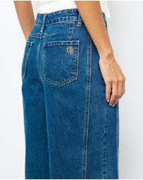 AERE - Mid Rise Straight Leg Jeans