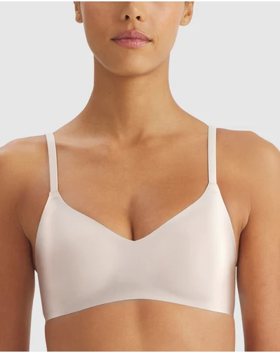 adidas Sportswear - Active Micro Contour Bonded Wirefree Padded Push-Up Bra