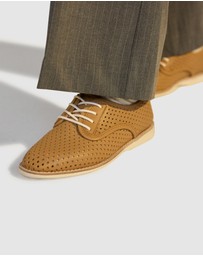 Rollie - Derby Punch Shoe