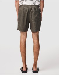 NN07 - Gregor Shorts