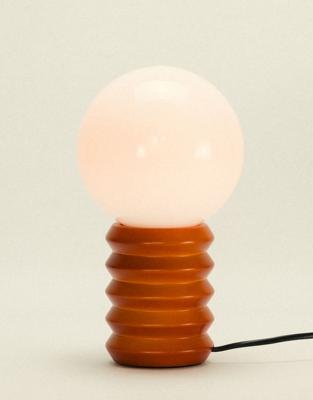 Dennis Did It - Ribbon Lamp Blood Orange