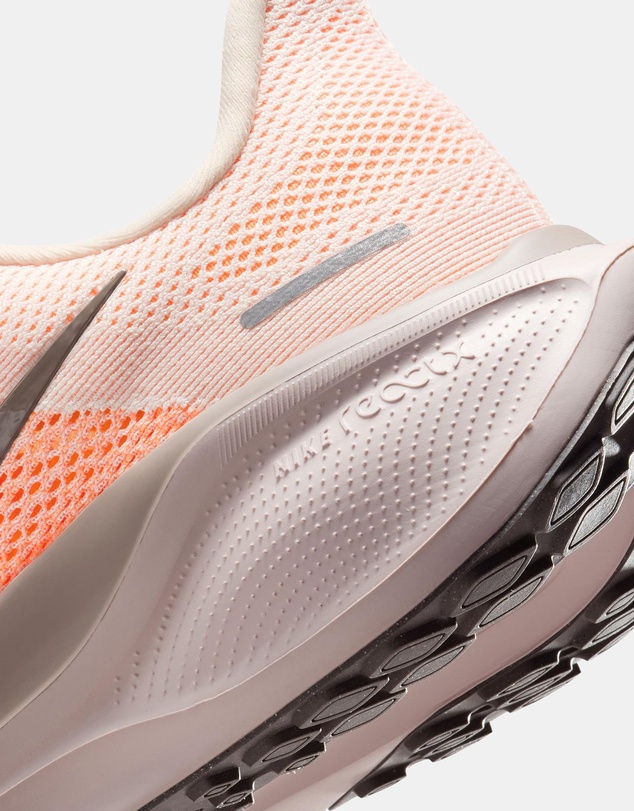 Nike - Pegasus 41 - Women's