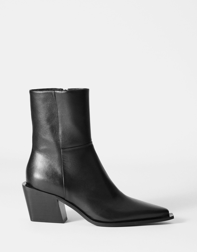 & Other Stories - Sleek Leather Cowboy Boots