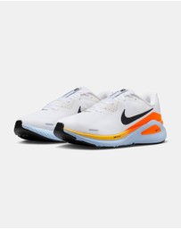 Nike - Structure 26 - Men's